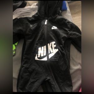 Baby Nike 3m onesie